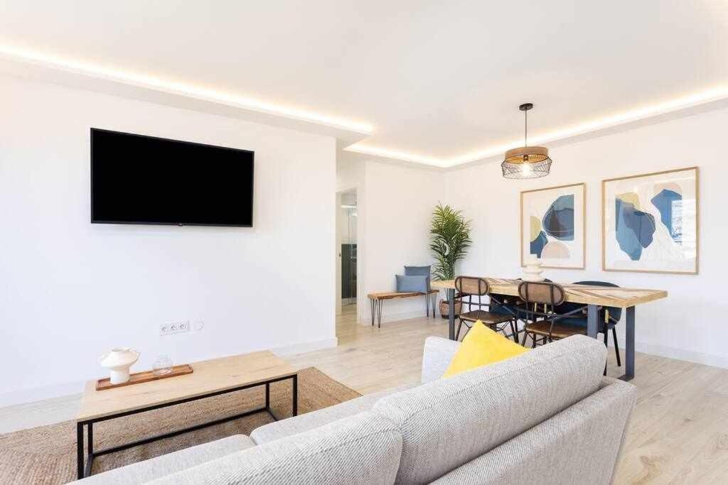 Cho Sunnyland Apartment Arona מראה חיצוני תמונה