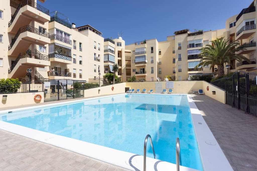 Cho Sunnyland Apartment Arona מראה חיצוני תמונה